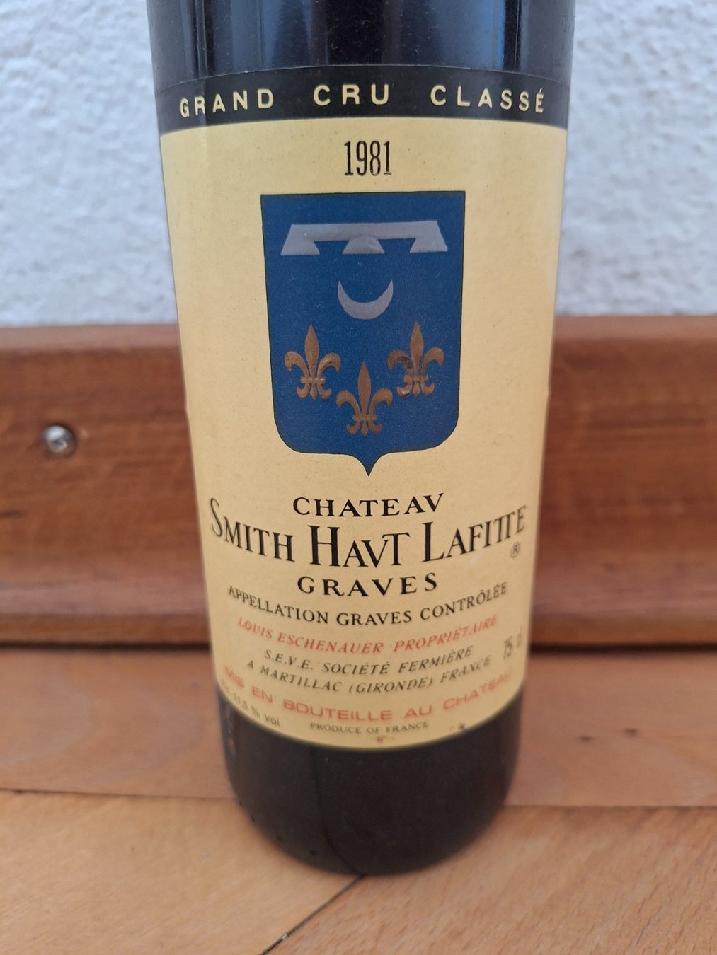 Lafite Vino: Chateau SMITH HAUT LAFITTE 1981 – Nuovo (secondo la descrizione) da Luzern venduto da luc_9k8h