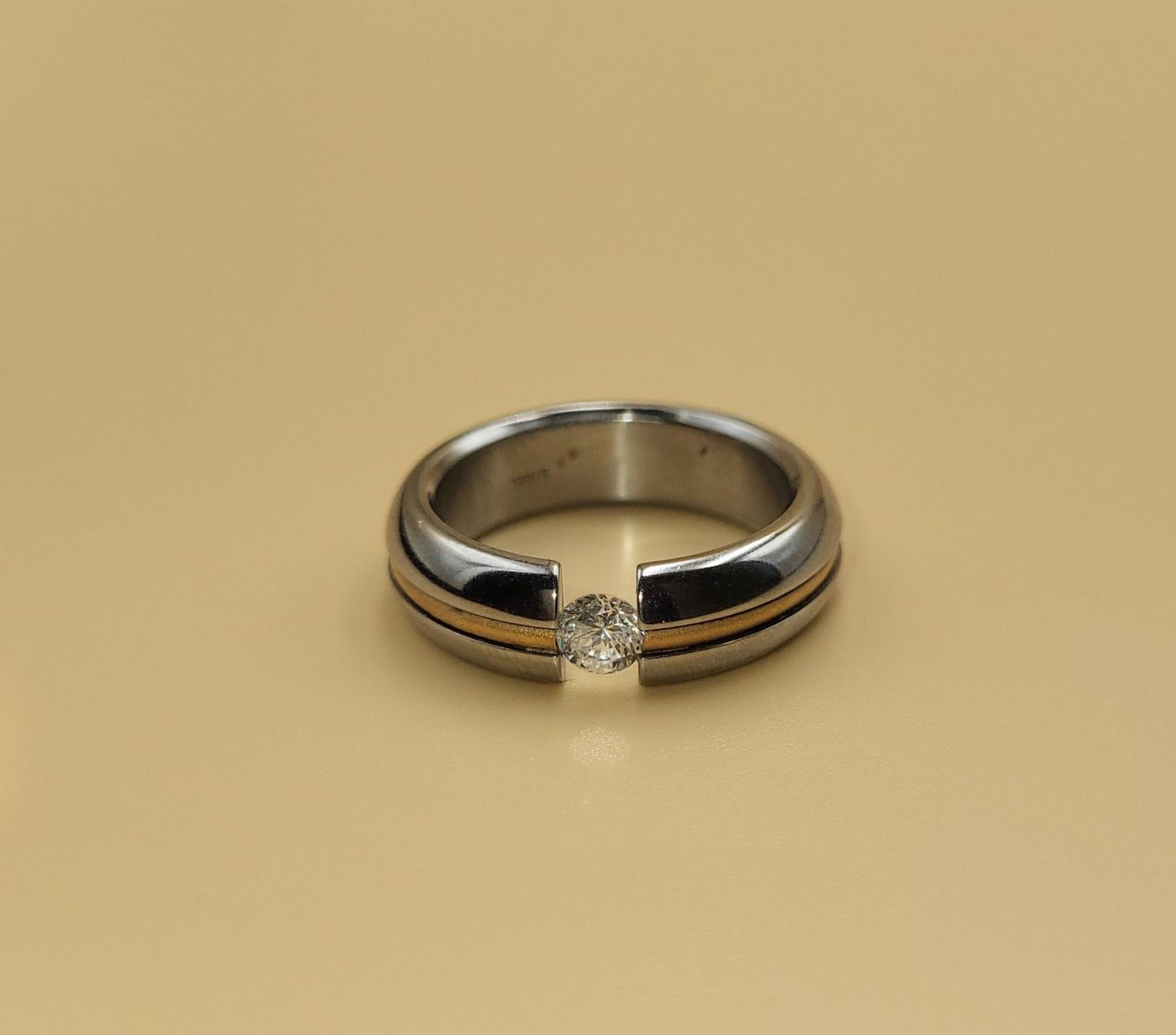 Anelli: 18 Karat 750 Gold/Stahl Solitär Ring Mit Stein – Usato da Wald ZH venduto da SwissPawnshop 5