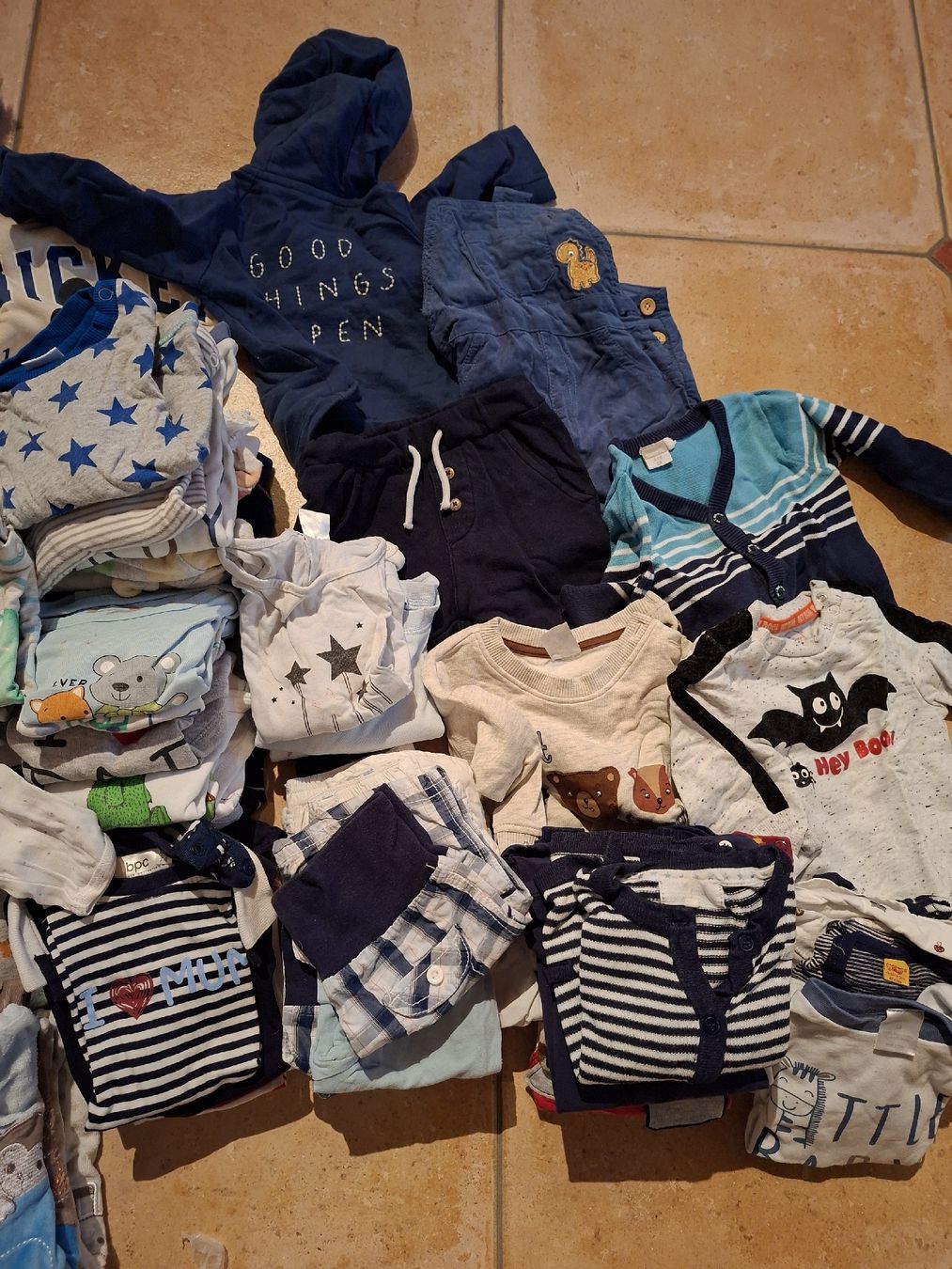 Lotti & Set di vestiti: Babykleider Gr. 68 – Usato da Lanterswil venduto da GuggiAust 4