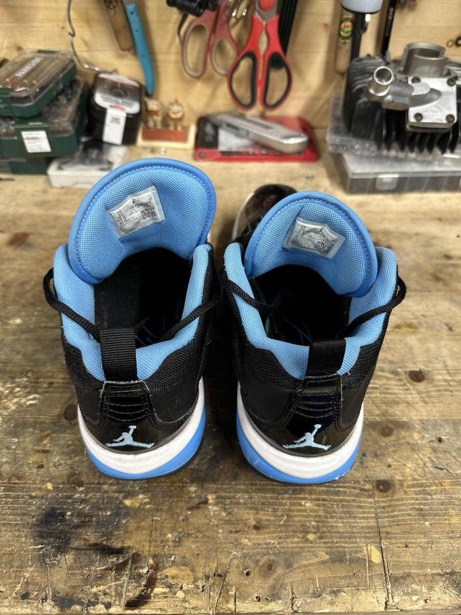 Jordan Scarpe da uomo: Chaussures Jordan  – Usato da Muraz (Collombey) venduto da adr_29mq 1