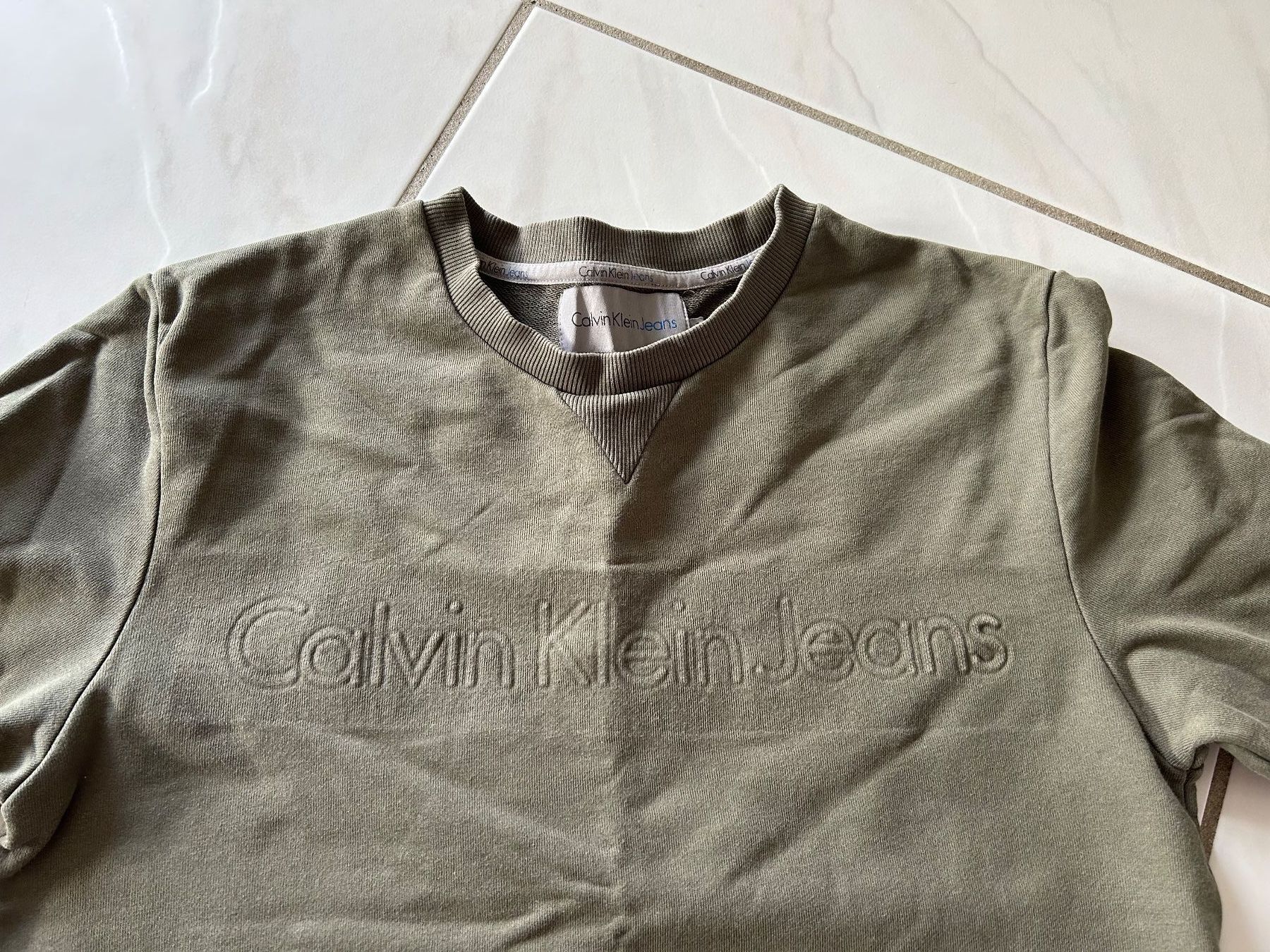 Maglioni & Felpe: Calvin Klein Pullover Grösse S – Usato da Gutenswil venduto da walker60