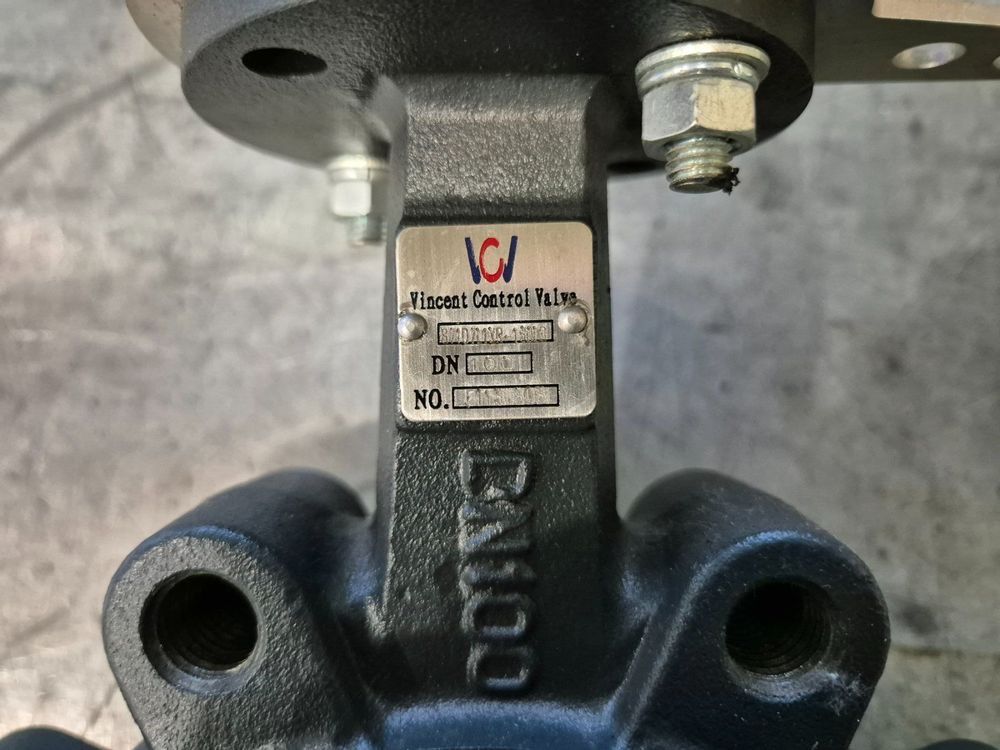 Altro per industria metallurgica: Absperrklappe DN 100 PN 16 – Nuovo (secondo la descrizione) da Villeneuve VD venduto da Createur 4
