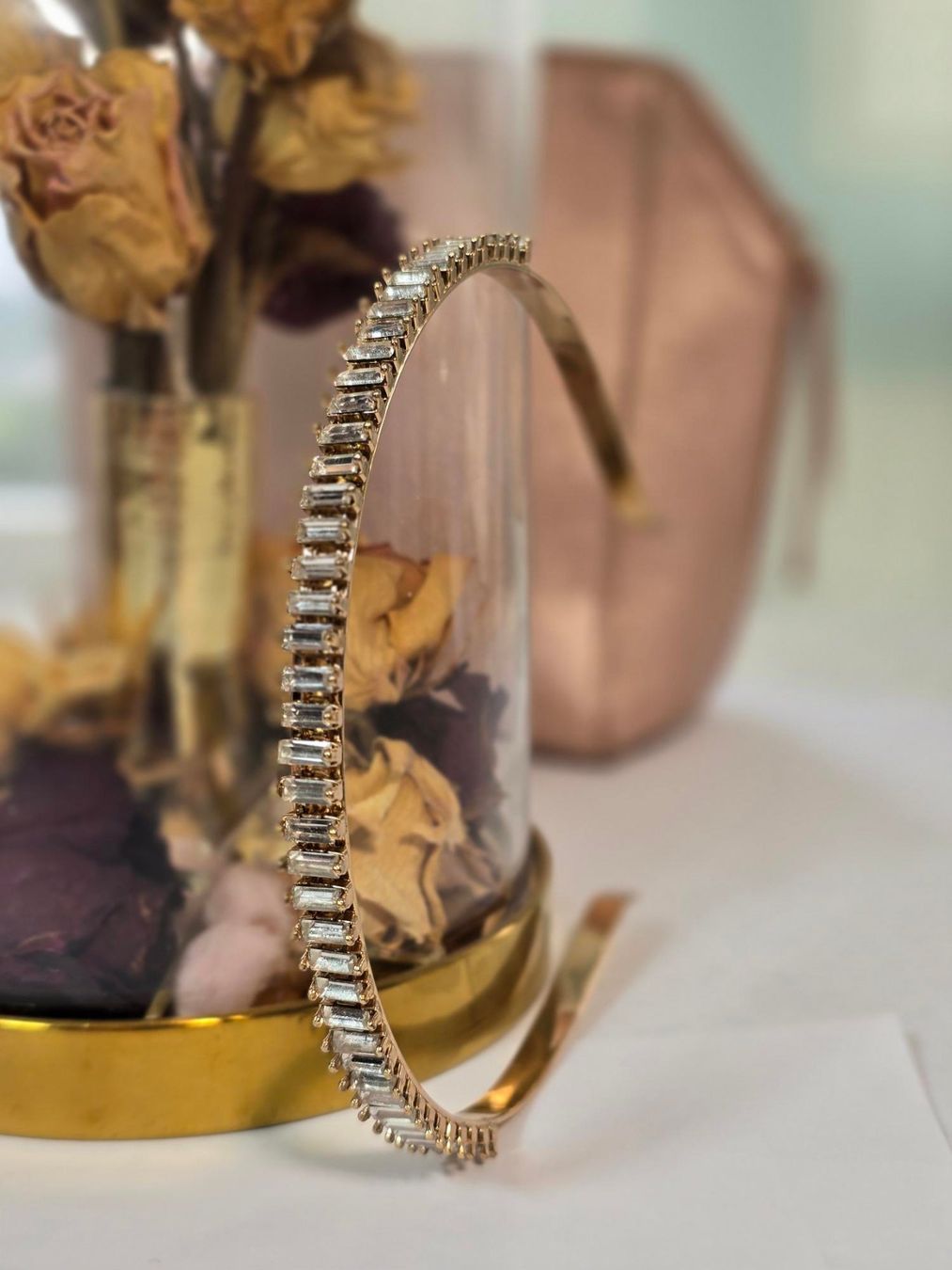 Accessori per capelli: Neu & Robust Goldenes Haarband mit Kristallen – Nuovo (secondo la descrizione) da Zürich venduto da dum_x5xn 1
