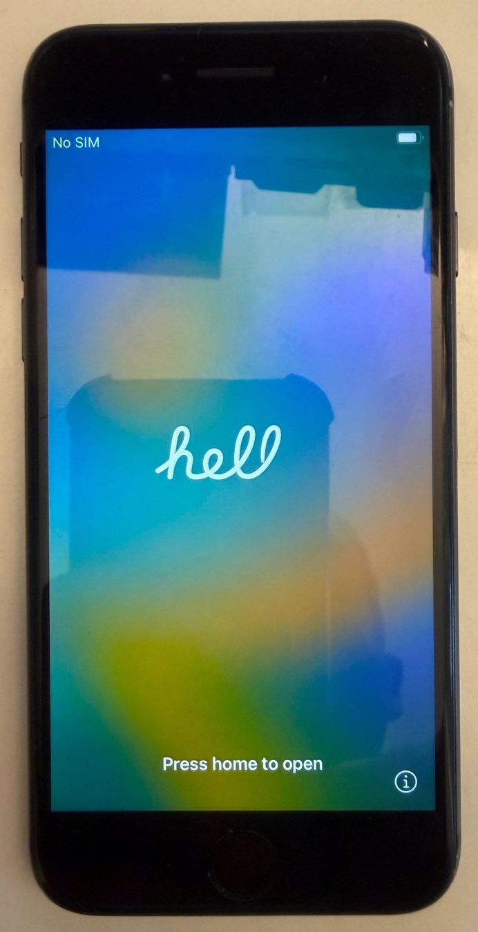 Apple Portables: Apple iPhone 8 128GB schwarz – D'occasion à Lodrino par Stema 1