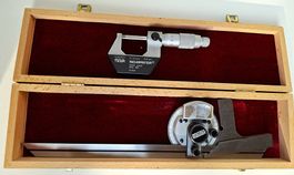 Winkelmesser und Mikrometer