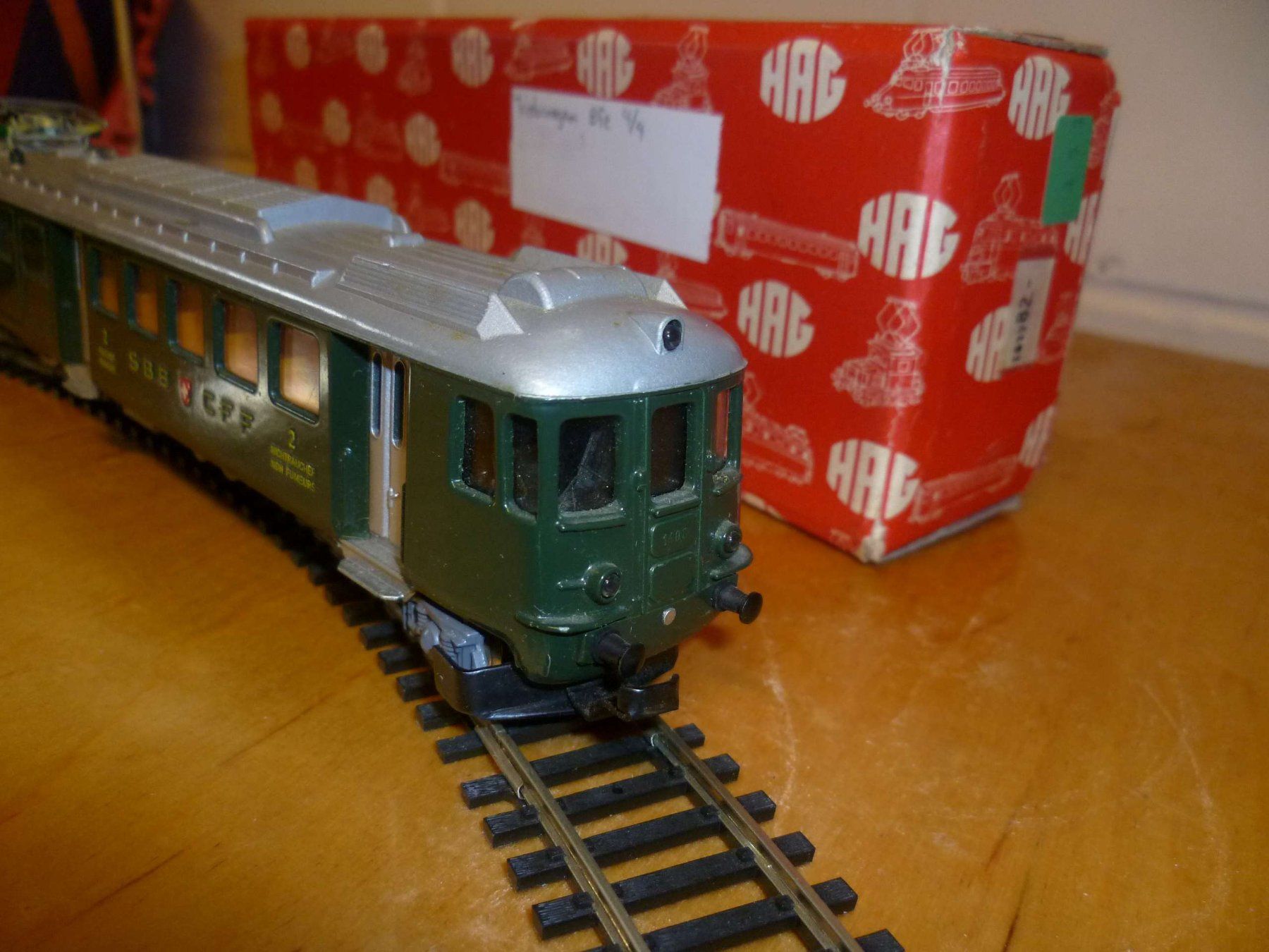 Hag Modellini di ferrovie: SBB Triebwagen Bfe 4/4 DC  H0 – Usato da Rickenbach BL venduto da umro11 2