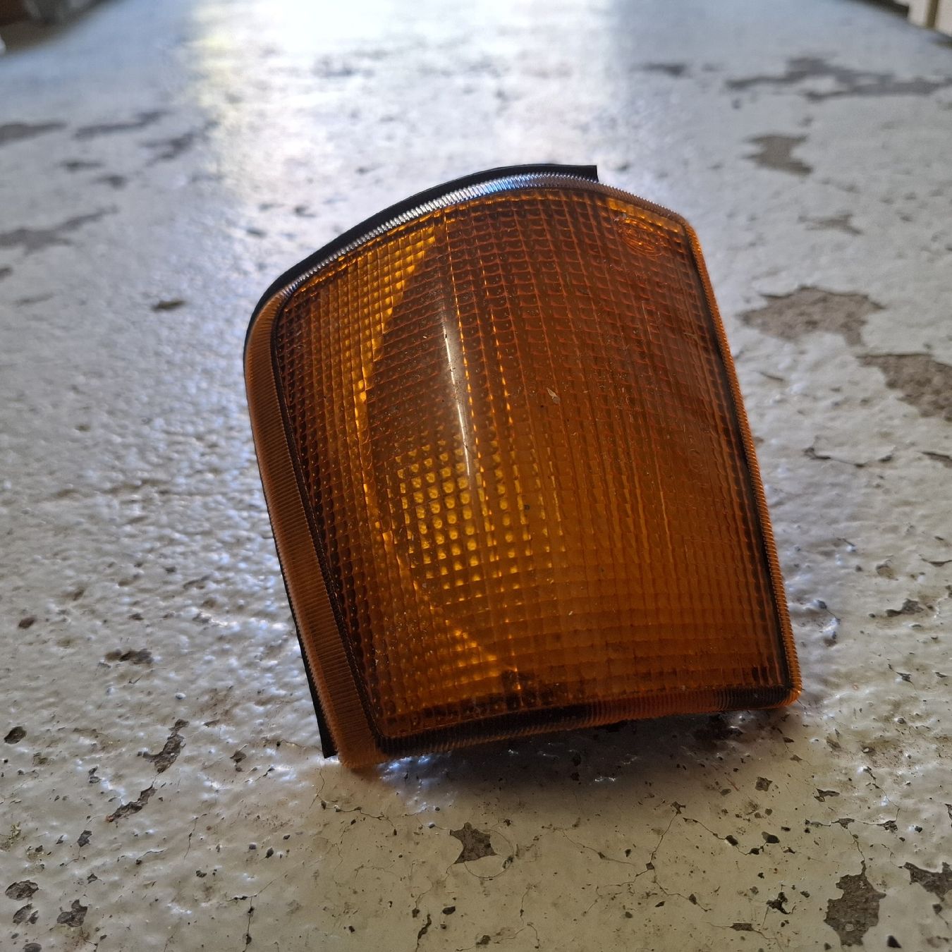 Tutti pezzi di ricambio auto: VW Scirocco 2 Blinker vorne Set links und rechts – Usato da Schlieren venduto da 93min 2