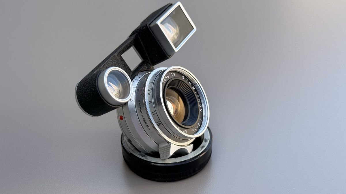 Leica Obiettivi: Leica Leitz 35mm f/2.0 Summicron 8 elements/ mit Brille – Usato da Rümlang venduto da Ifyouleavethestreet_ 3