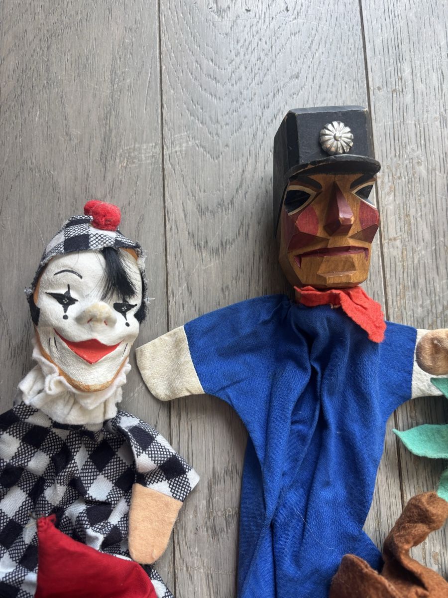 Bambole: Vintage Hand Puppets Collection – Usato da Dompierre VD venduto da Ruby18 2