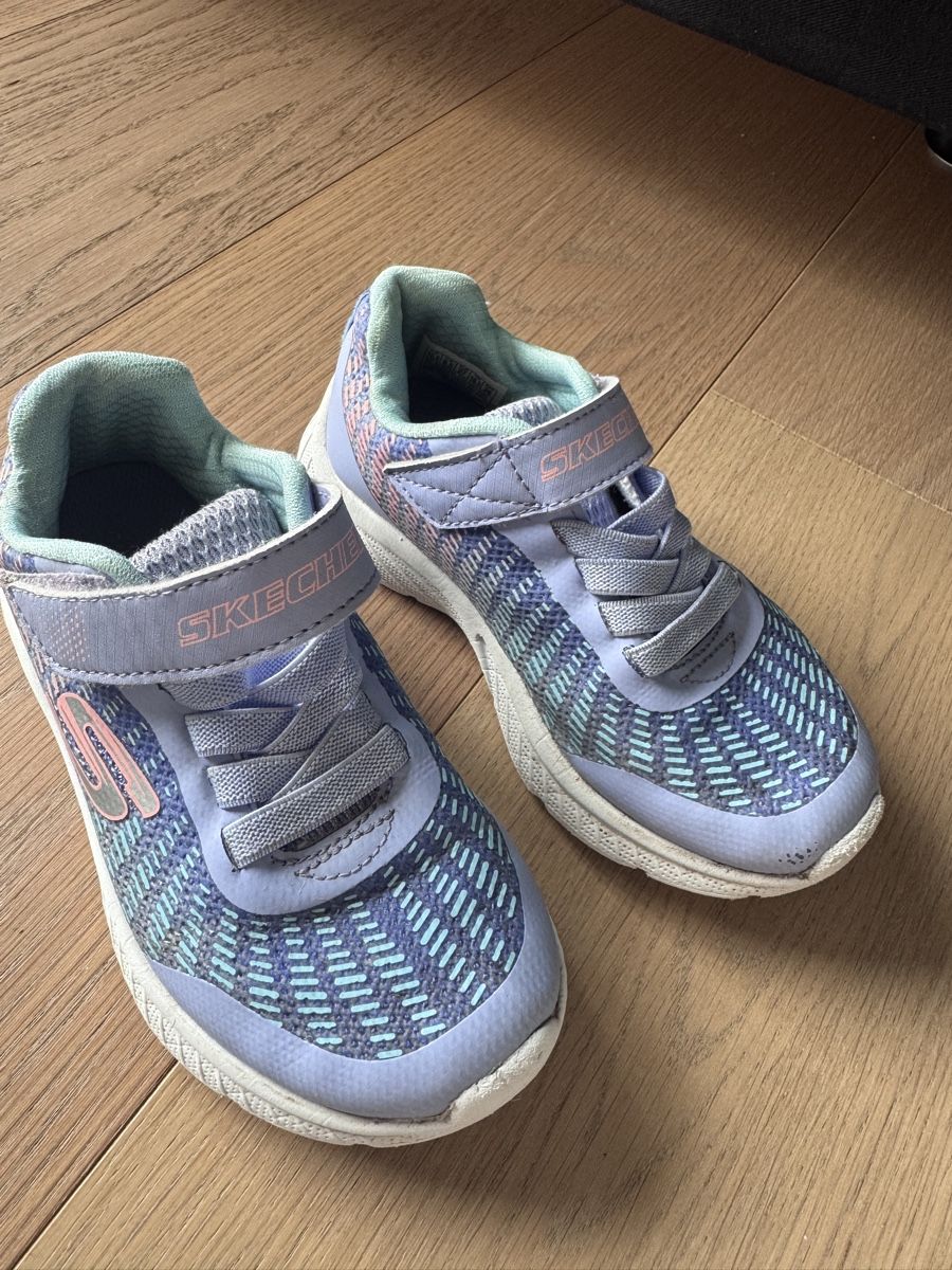 Skechers Scarpe per ragazzi: Sneakers – Usato da Ruvigliana venduto da lux_t2sb
