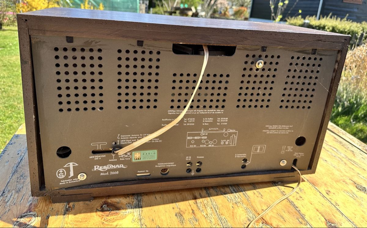 Radios: Radio ancienne vintage, lots de 2 – Gebraucht aus Belmont-Yverdon von GeraldineL01 3
