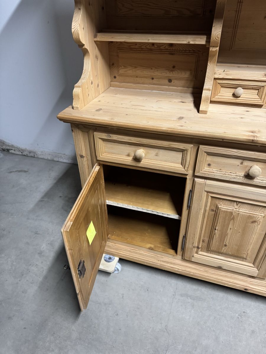 Buffets: Buffet Antik  – D'occasion à Uttigen par romand8777 2