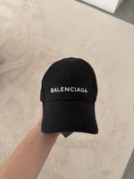 Casquette balenciaga taille L