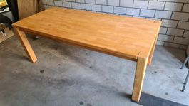 Tisch aus Buche Massivholz frisch geschliffen und geölt