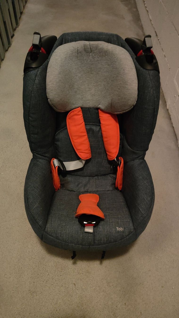Maxi-Cosi Seggiolini per auto: Maxi‑Cosi Tobi Kindersitz – Usato da Liestal venduto da var_zq89