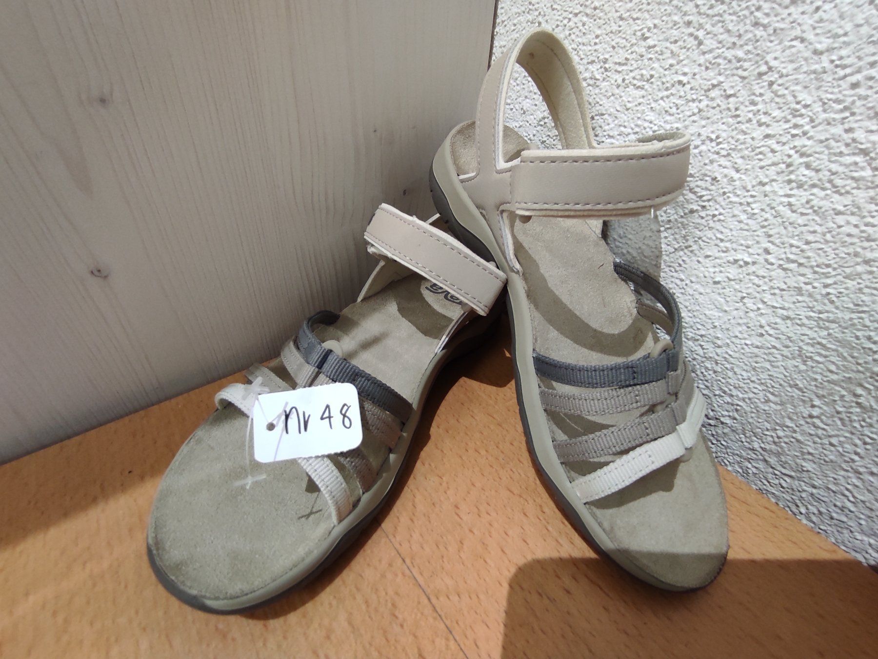 Teva Damenschuhe: TEVA Sandale Nr. 48 Grösse 36 – Neu und originalverpackt aus Andermatt von Alpin-Outlet