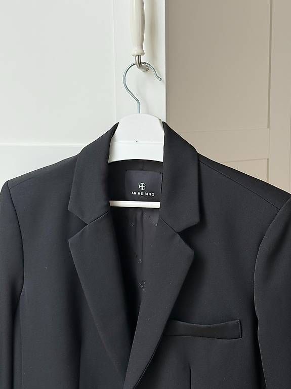 Giacche: Anine Bing QUINN Blazer – Usato da St. Gallen venduto da Sabrinaaa 4