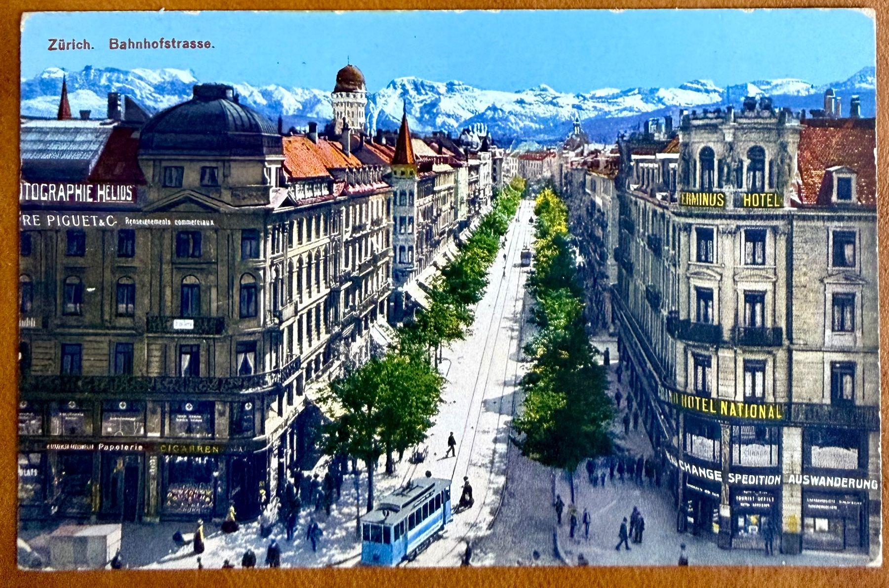 Cartoline postali: AK: Zürich - Bahnofstrasse - Tram – Usato da Lutry venduto da Ediego