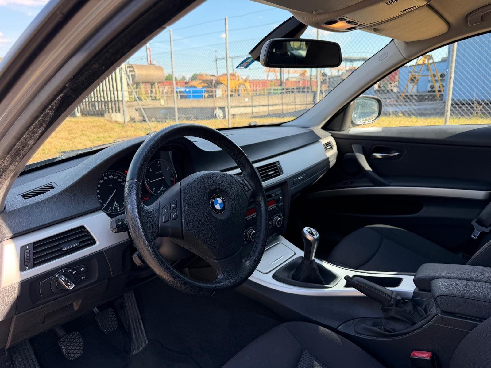 BMW Automobili: BMW 320d E91 xDrive – Usato da Biberist venduto da Musti7769 4
