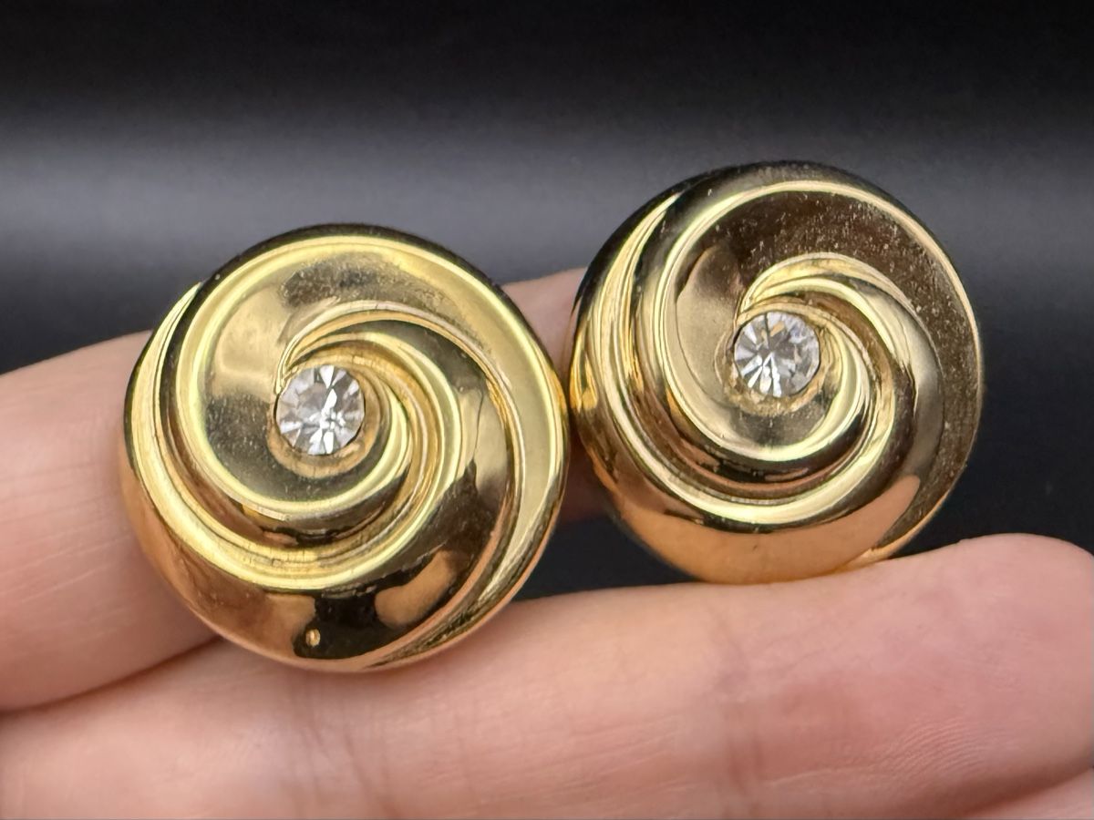 Ohrringe & -stecker: Vintage-Ohrringe Cabouchon Paris - Goldfarben – Gebraucht aus Lamone von LaCantinaMagica 4