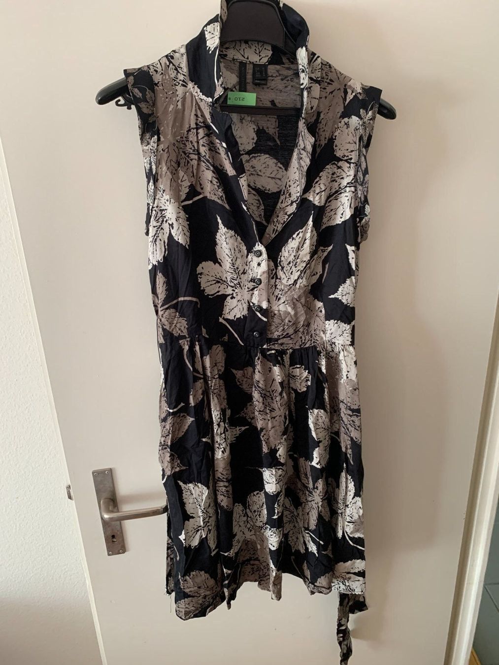 Mango Vestiti: Neuwertiges MANGO Kleid Grösse: M – Nuovo (secondo la descrizione) da Zürich venduto da chi82