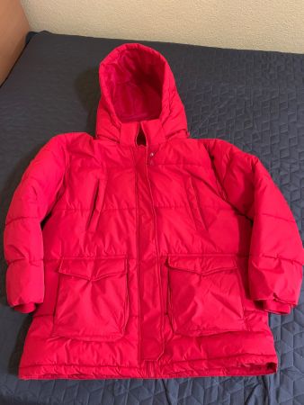 Winterjacke warm mit abnehmbarer Kapuze, Grösse 44