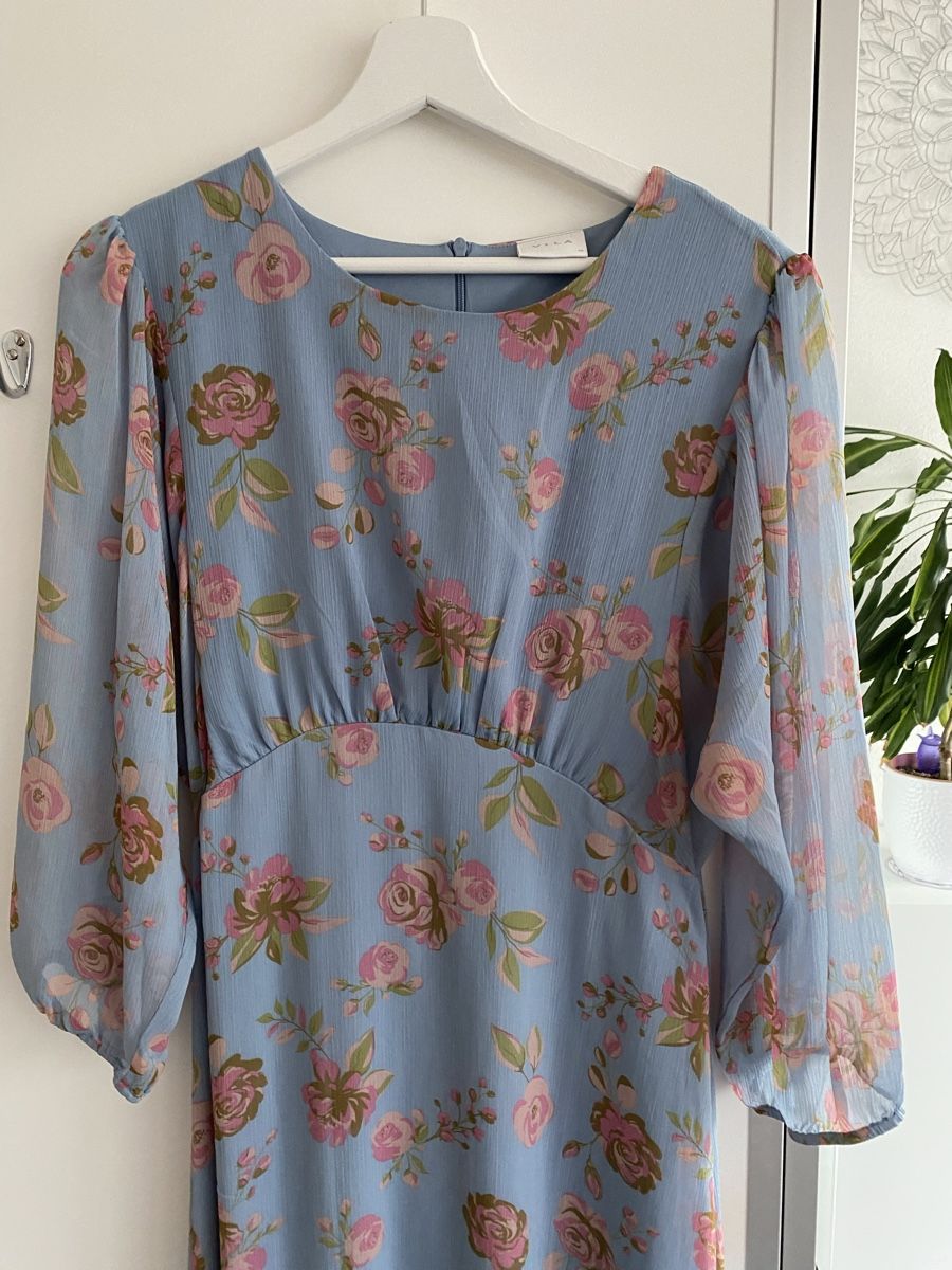 Vila Vestiti: Schönes Blumenkleid von VILA, Gr. 40 – Nuovo (secondo la descrizione) da Baden venduto da CompraCaro 4