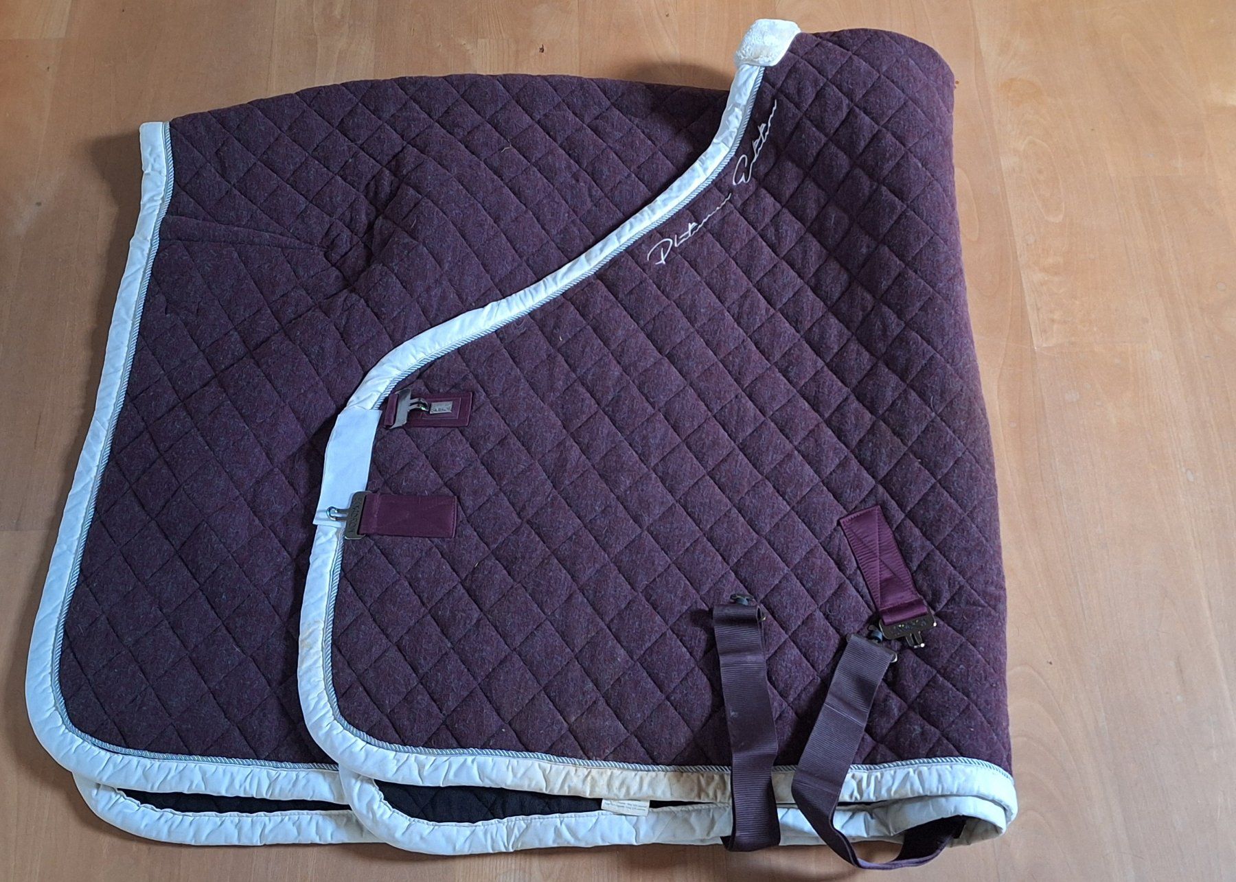 Eskadron Coperte & Accessori: Neuwertige Eskadron Abschwitzdecke – Usato da Milken venduto da Dnybe 5
