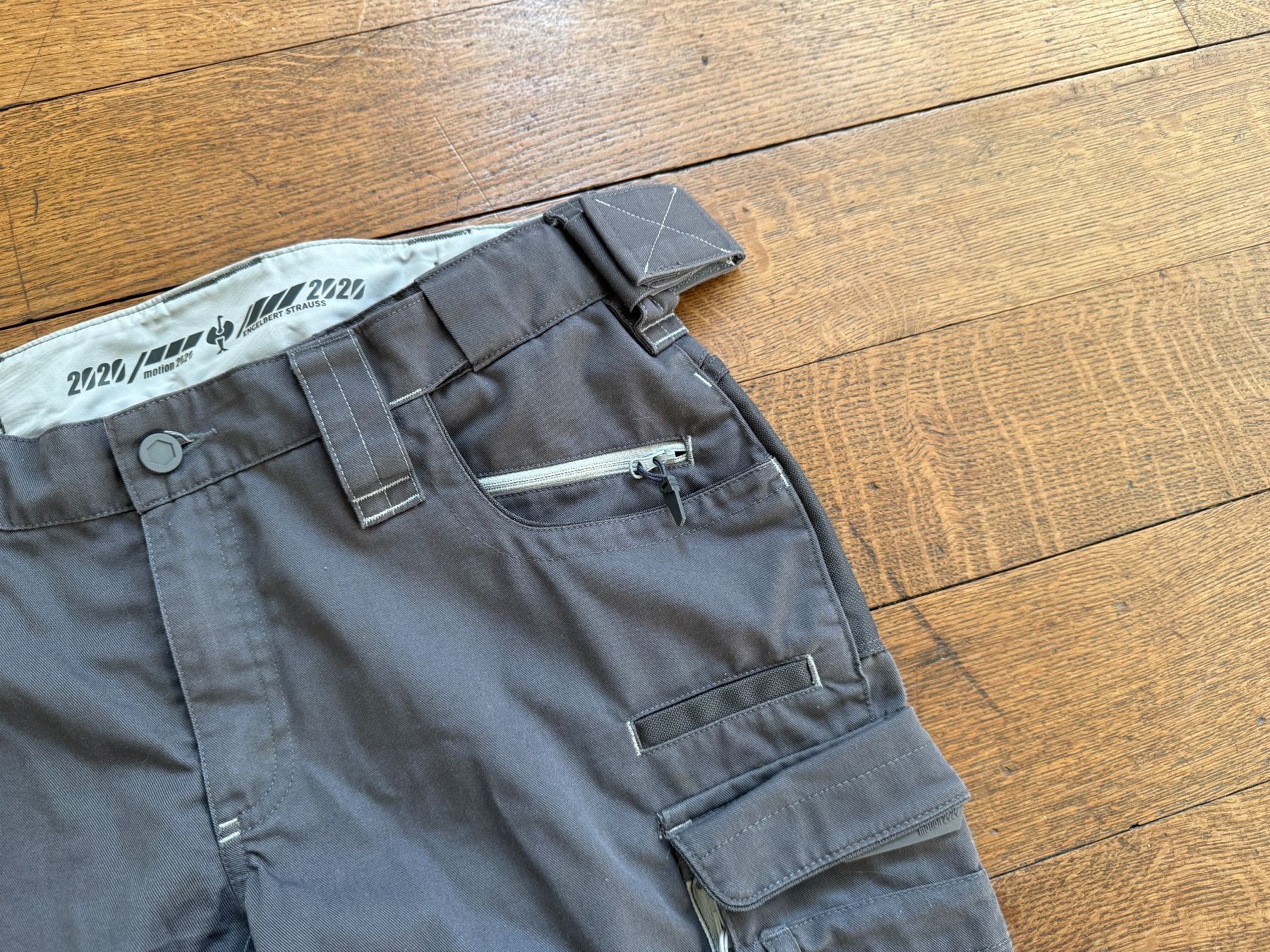 Engelbert Strauss Pantaloni: Damen Engelbert Strauss Grösse 42 Hose motion 2020 – Usato da Ennetbaden venduto da mapa05 2