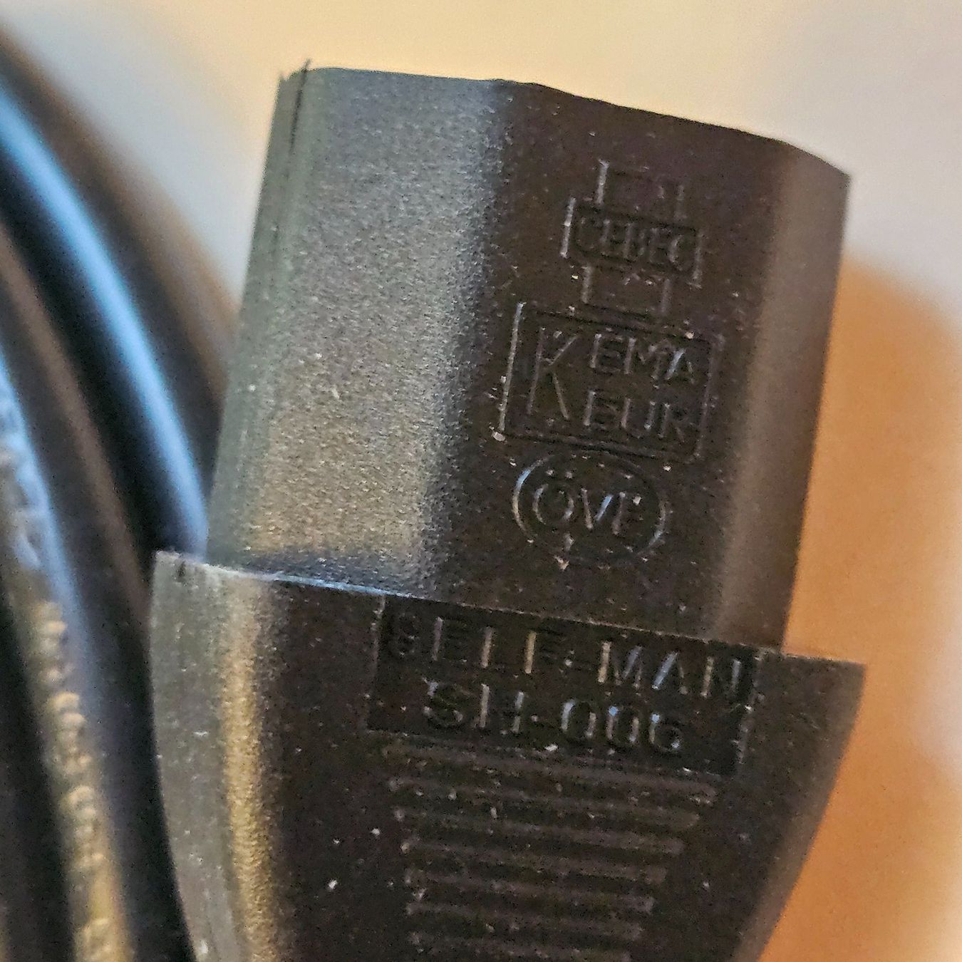 Hama Cavi: Gerätekabel 1.5 m; IEC 60320 – Nuovo e nell'imballaggio originale da Wettingen venduto da Christianv 6