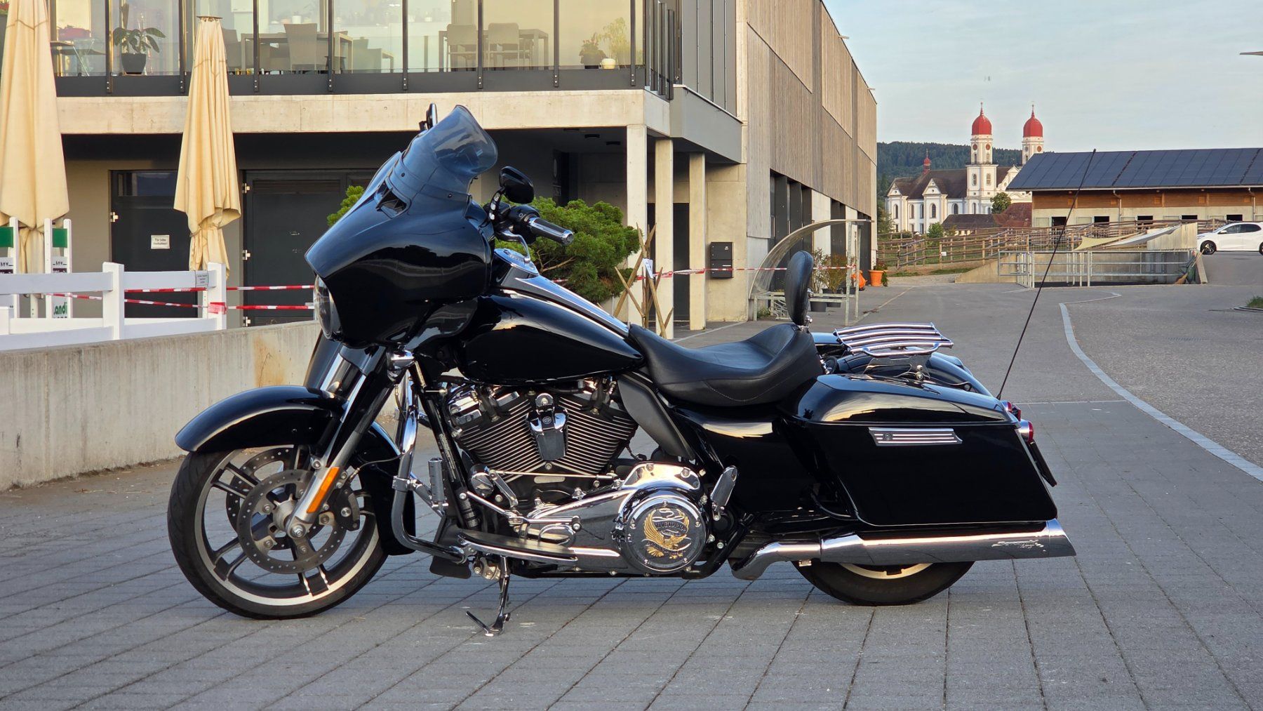 Harley-Davidson Touring: Harley-Davidson Street Glide M8 – D'occasion à Aarwangen par glebpol 3