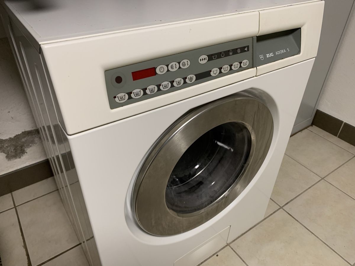Lavatrici: Waschmaschine V-Zug Adora S – Difettoso da Murgenthal venduto da Ivy69 2