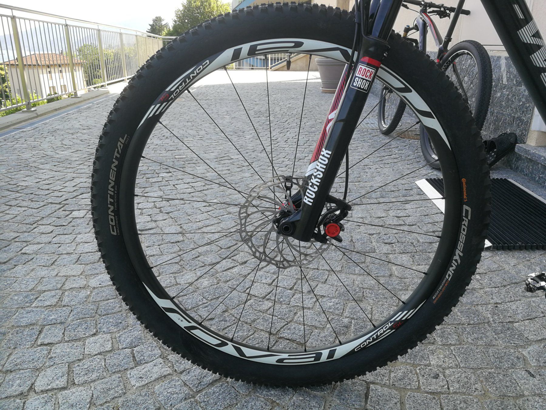 Specialized Pezzi di ricambio: Roval control SL carbon laufrader – Usato da Bosco Luganese venduto da pagnamen 1