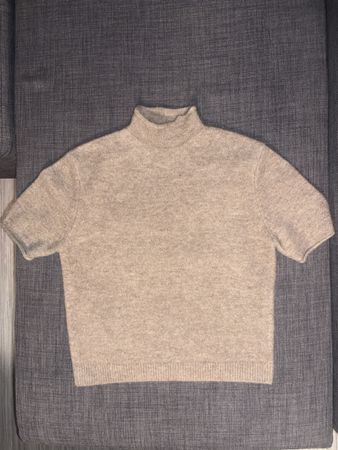 Short Sleeve Mock Neck Sweater Zara Beige Size M