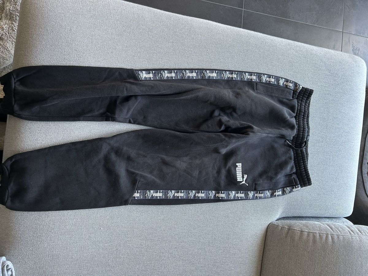 Puma Hosen: Pantalon Puma – Gebraucht aus Muraz (Collombey) von Jul_ff