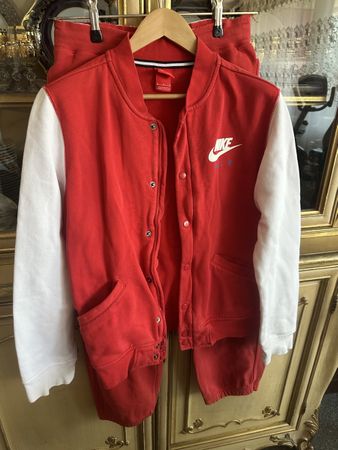 Nike cardigan und jogging Gr. M