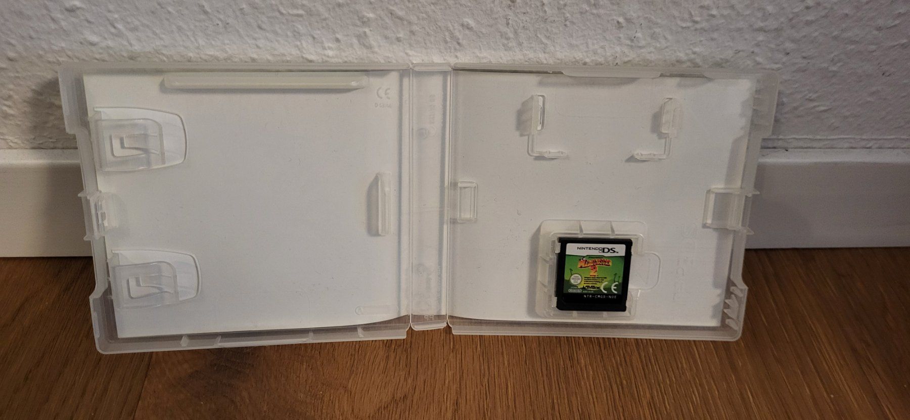 Nintendo Giochi: Nintendo DS - Madagascar 2 – Usato da Münsingen venduto da Heroism2010 2