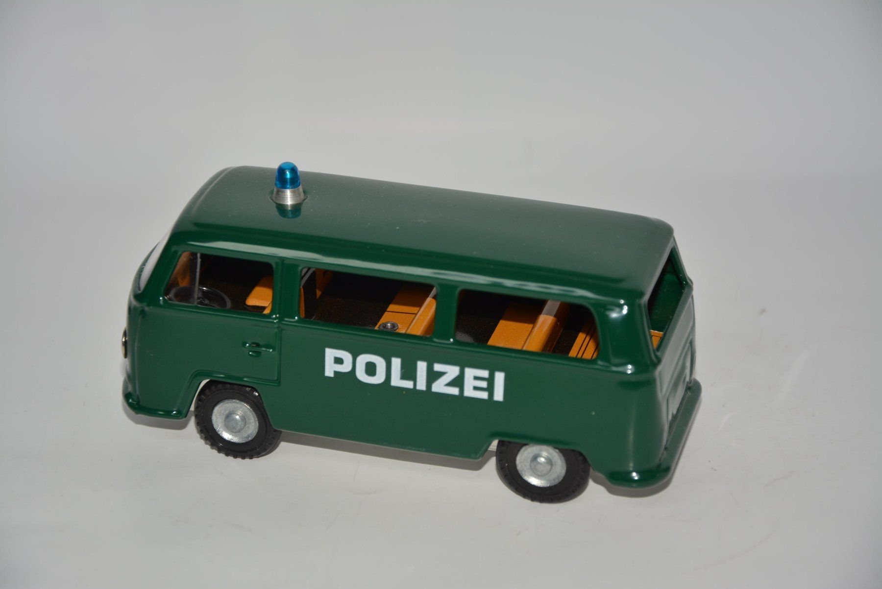 Volkswagen Modellini d'auto: VW Bus T2 Polizei , Blechmodell , KOVAP , 1:43 – Nuovo (secondo la descrizione) da Goldach venduto da Feivel9 7