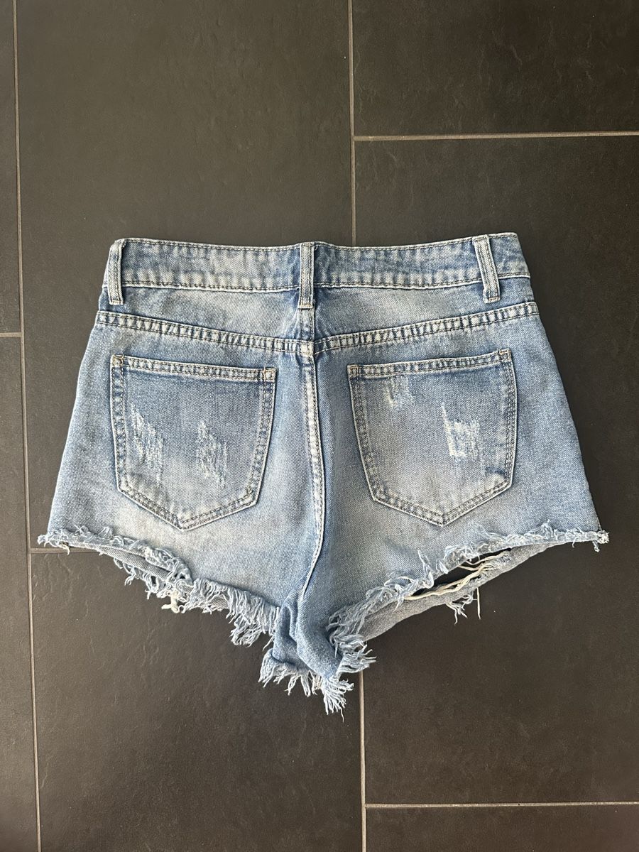 Jeans: Jeansshorts  – Usato da Romanshorn venduto da ila_2nzf 1