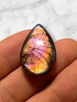 Labradorit Cabochon wunderschön in violett-orange, 30ct