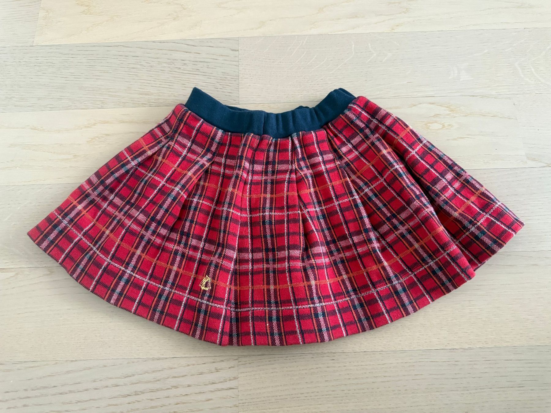 Petit Bateau Vestiti & Gonne: Petit Bateau Karorock Rot/Blau  Gr.5ans/110cm – Usato da Oberglatt ZH venduto da COiNCiDENT 2