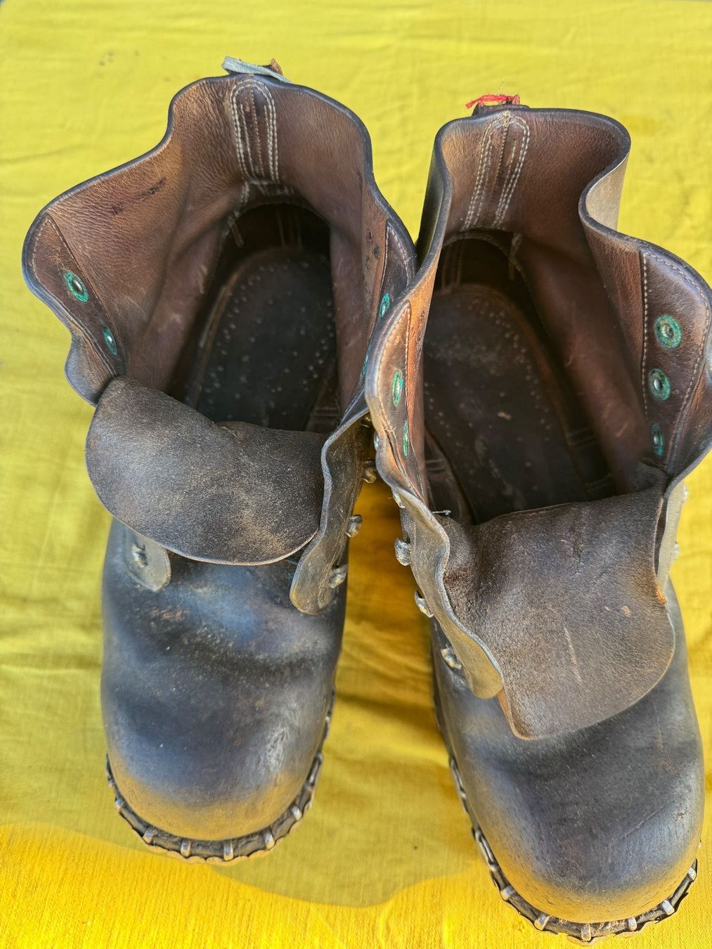 Scarpe da uomo: Bergschuhe mit Zacken, Leder, Wanderschuhe – Usato da Sachseln venduto da BONATI01 5