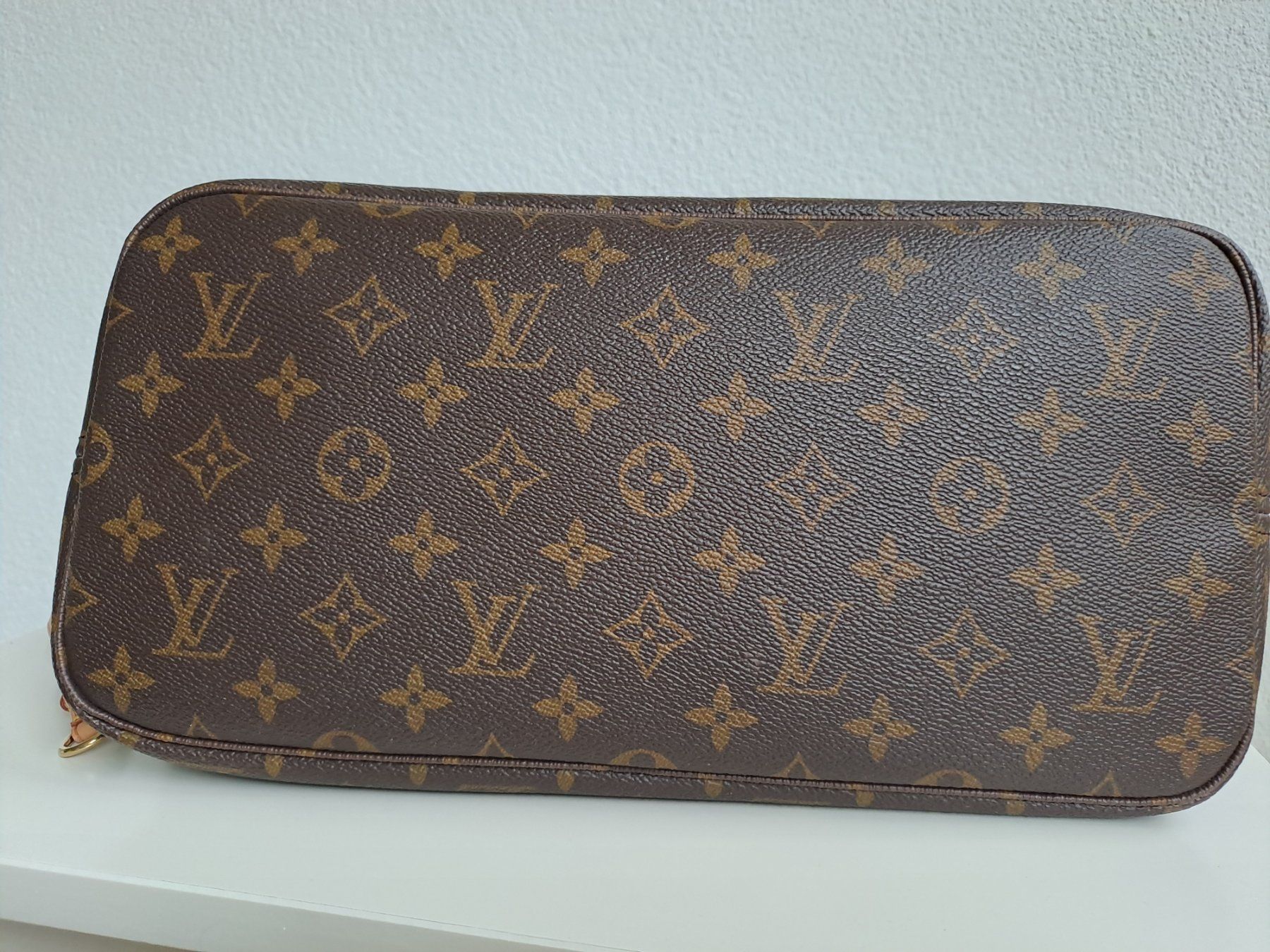 Louis Vuitton Sacs femmes: Louis Vuitton Neverfull, Monogramm Canvas MM – D'occasion à Volketswil par ronbons 9