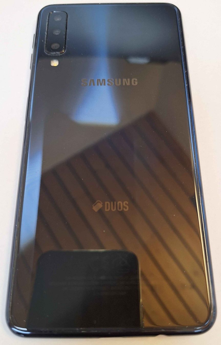 Samsung Telefoni cellulari / Smartphones: Samsung Galaxy A7, Schwarz – Usato da Eschenbach SG venduto da ricbull 3
