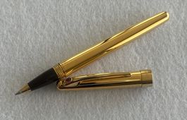 Stylo bille Yves Saint-Laurent - Plaqué or - Cabochon Saphir