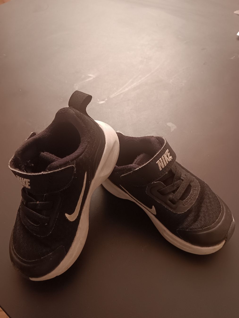 Nike Scarpe per ragazzi: Nike baskets taille 22 – Usato da Lausanne venduto da Grabock