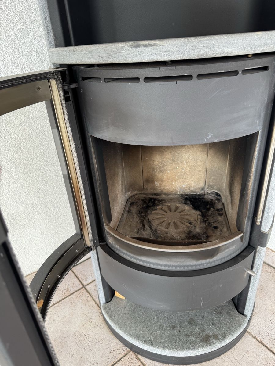 Camini: Kamin Hase Como – Usato da Ehrendingen venduto da Neshke 2