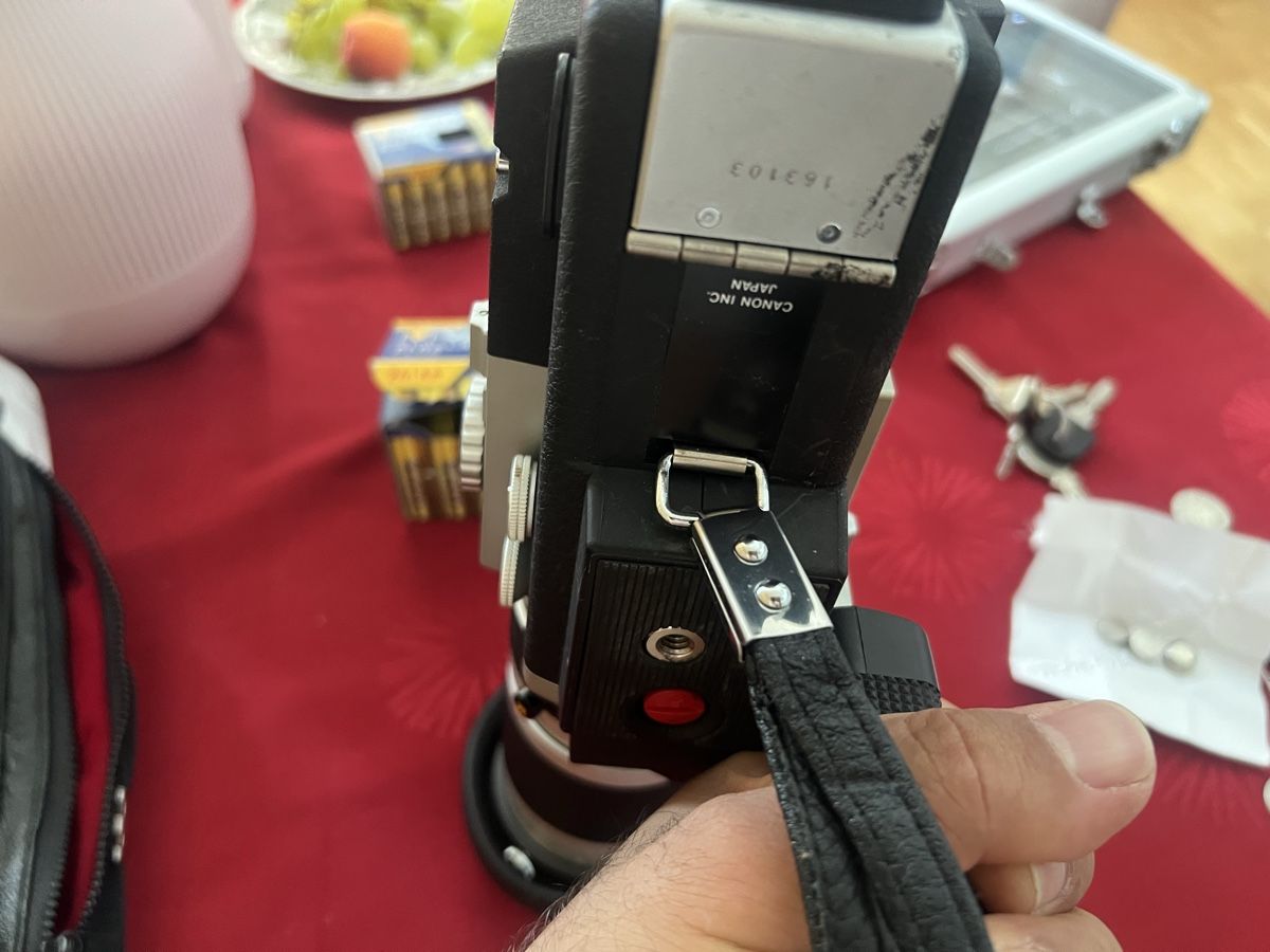 Canon Camcorder: Canon Auto Zoom 1014 Electronic – Gebraucht aus Zürich von jao_2bx7 7