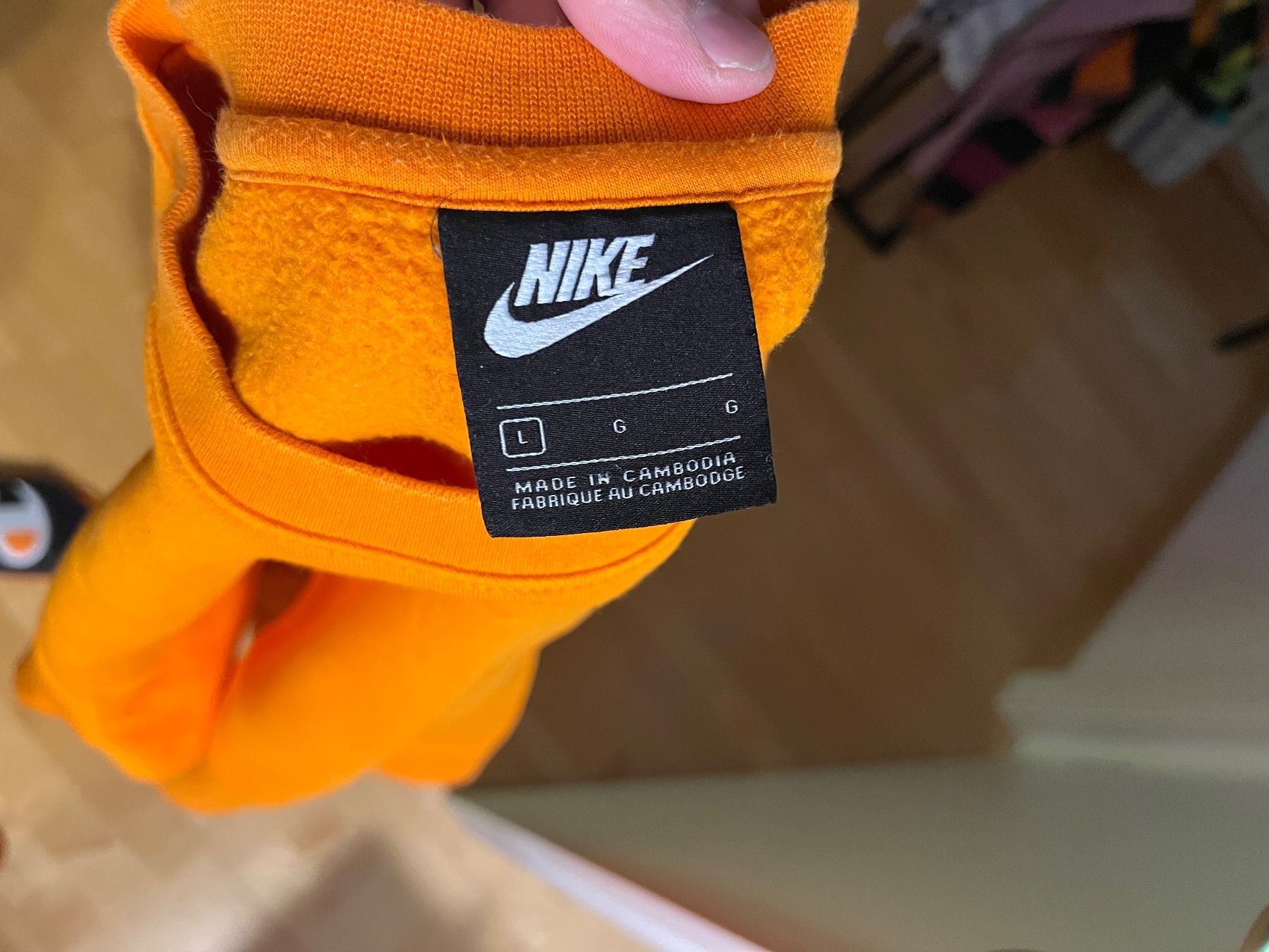 Nike Pulls & Sweat-shirts: Nike pullover orange M – D'occasion à Treyvaux par afa_7zpz 2