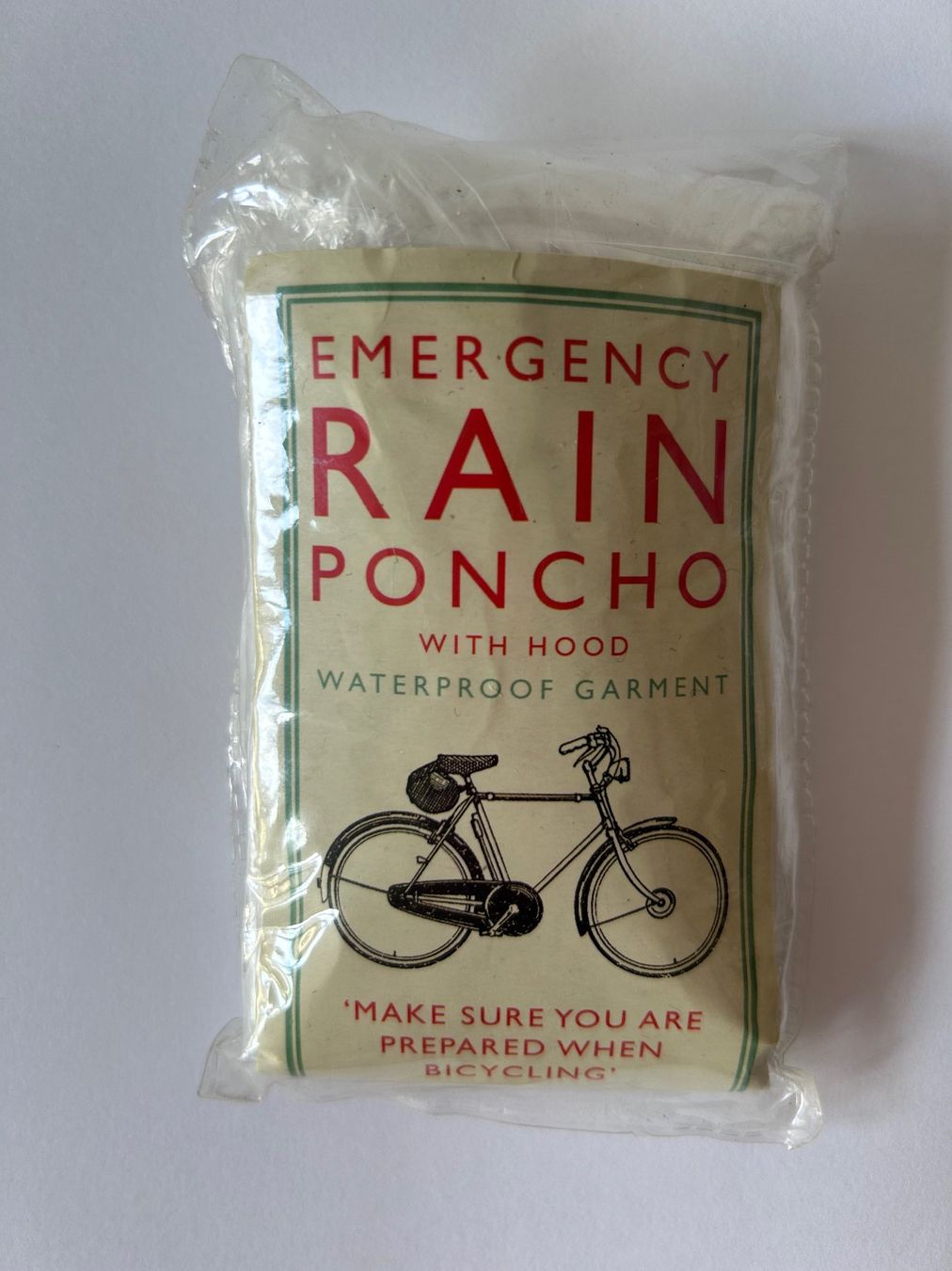 Altro in  Abbigliamento & Accessori: Emergency Rain Poncho (Transparent / Einheitsgrösse) – Nuovo e nell'imballaggio originale da Bern venduto da san_svt6